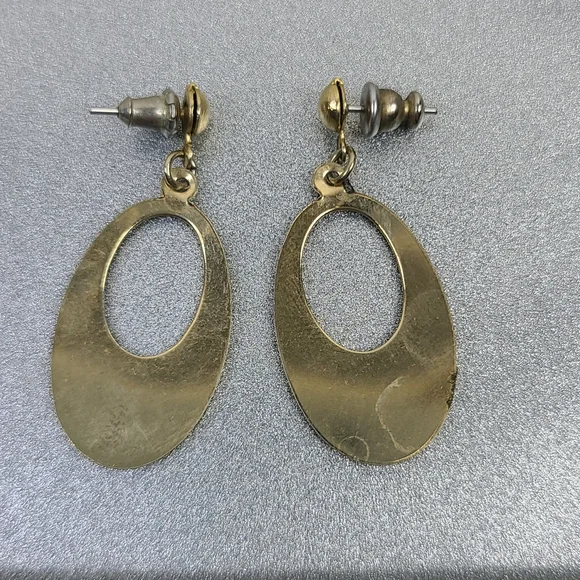 Retro 80's Earrings Studs Black Gold Tone Lightweight Oval Shape Preppy Style - Picture 5 of 6